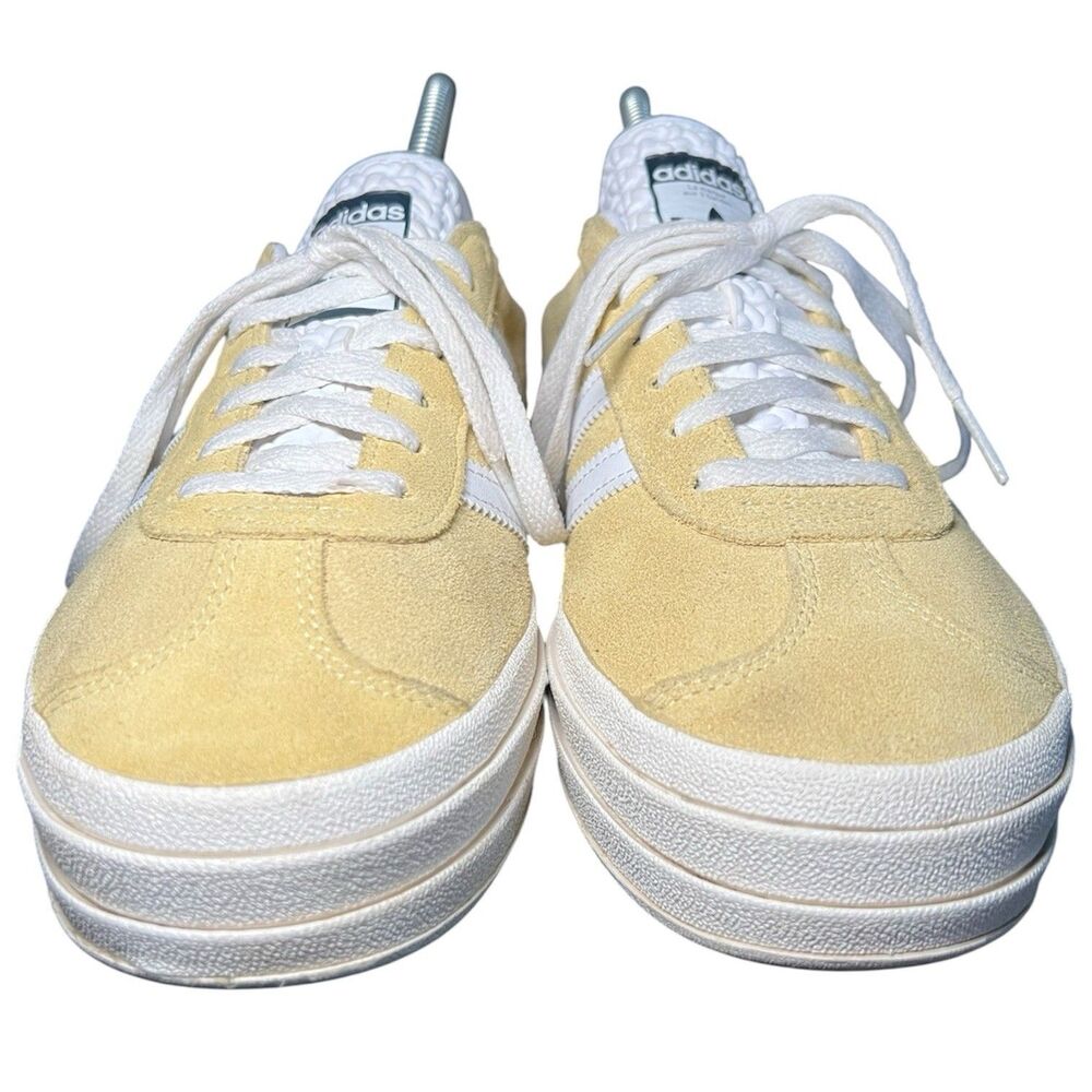 Adidas Gazelle Bold “Almost Yellow” Casual Sneakers Women’s Shoe Size 7, HQ6891